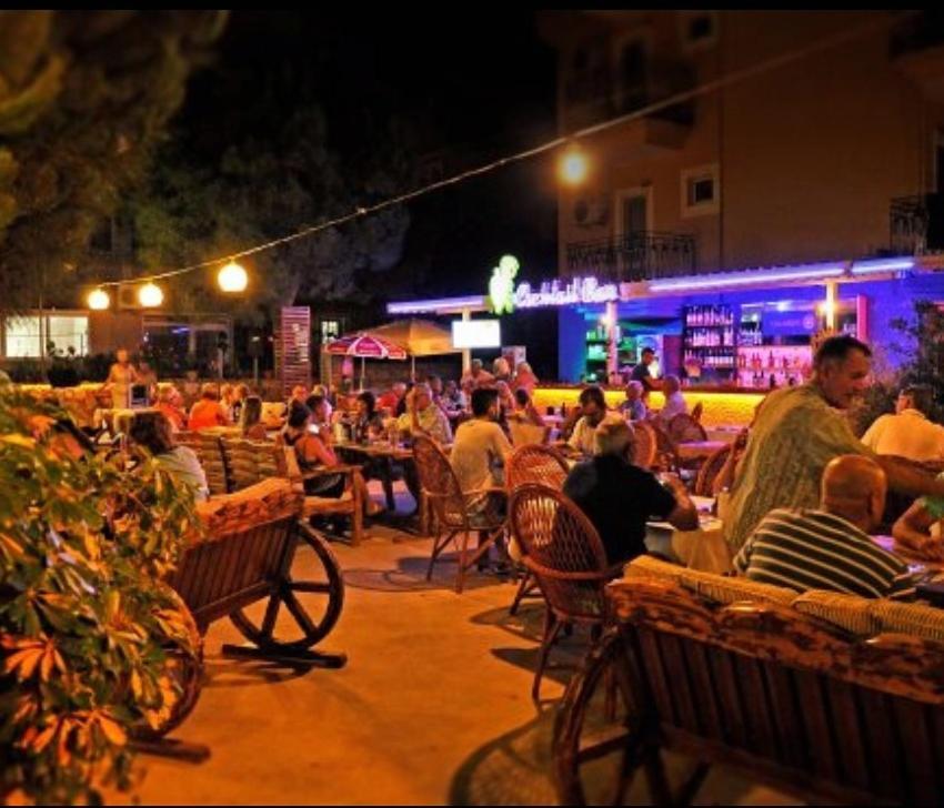 Turtle Apart Aparthotel Fethiye Exterior photo